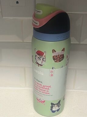 Owala Insulated Cat Print Water Bottle - Mint Green